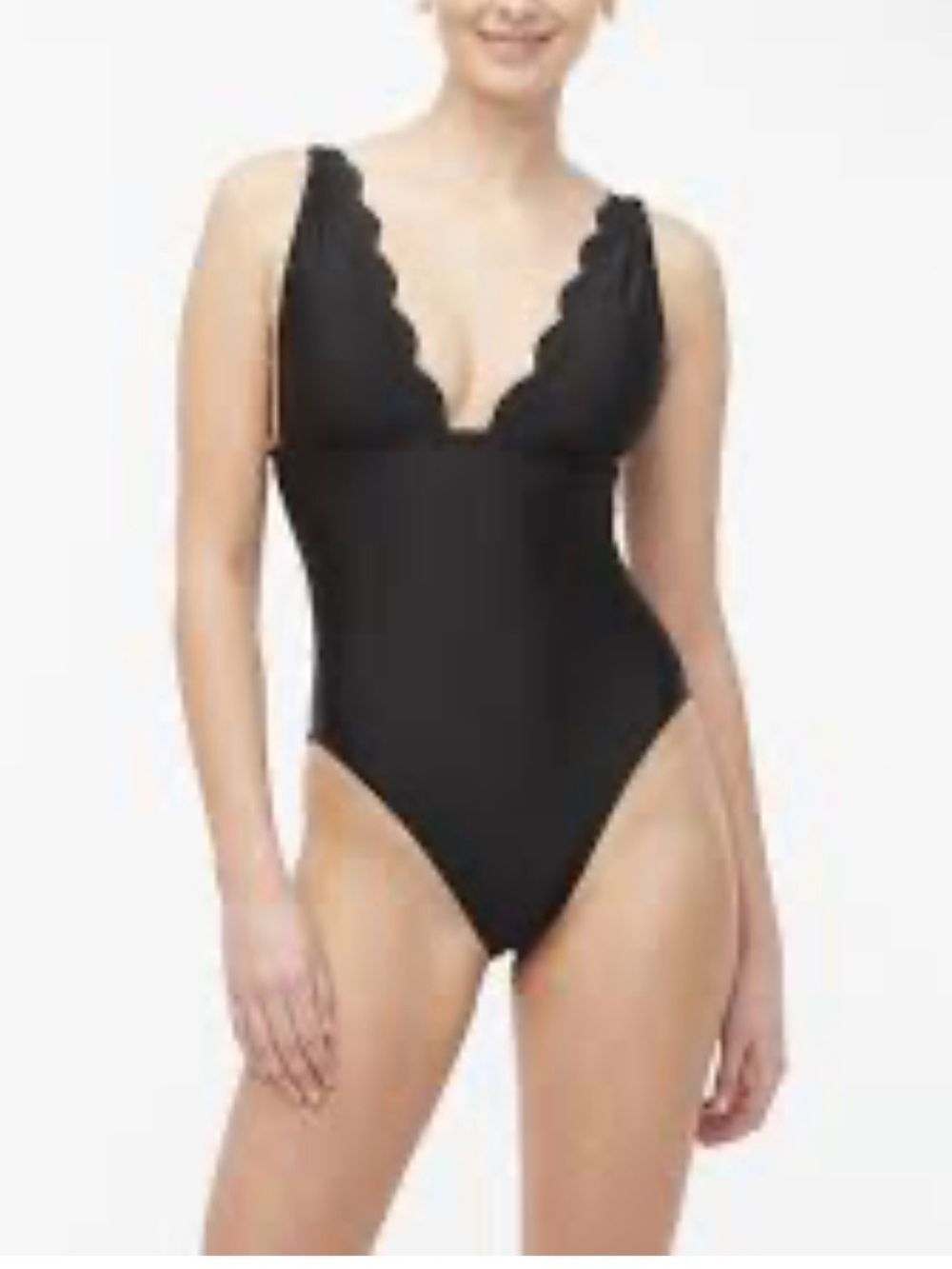 J. Crew Black 6 Scalloped V-Neck OnePiece Swimsuit retails 112, blackmatte F0762